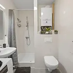 Tonka Apartment *
